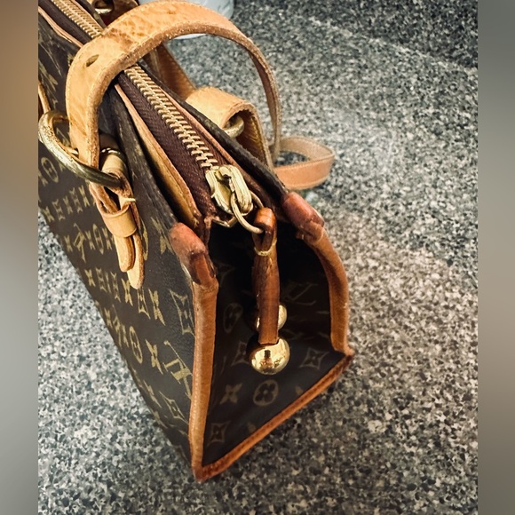 Louis Vuitton Popincourt Haut Tote Bag - Picture 10 of 16